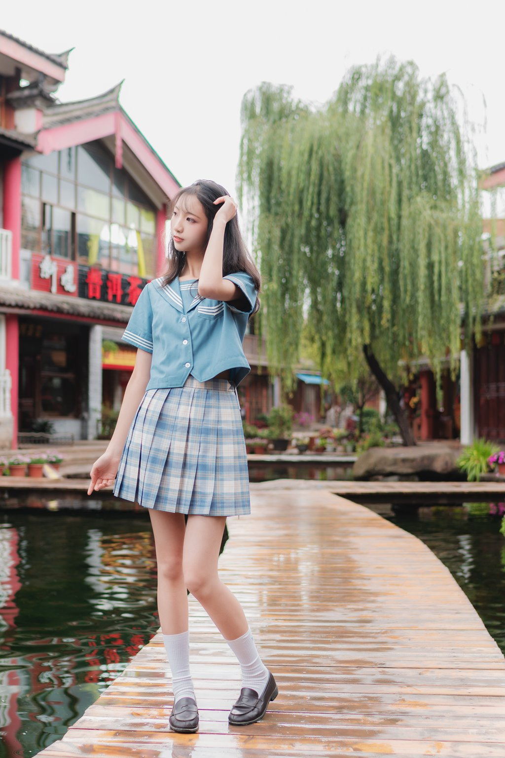 网紅Coser@西呱呀呀呀 –丽江写真JK [44P-325MB] 网红写真-第4张