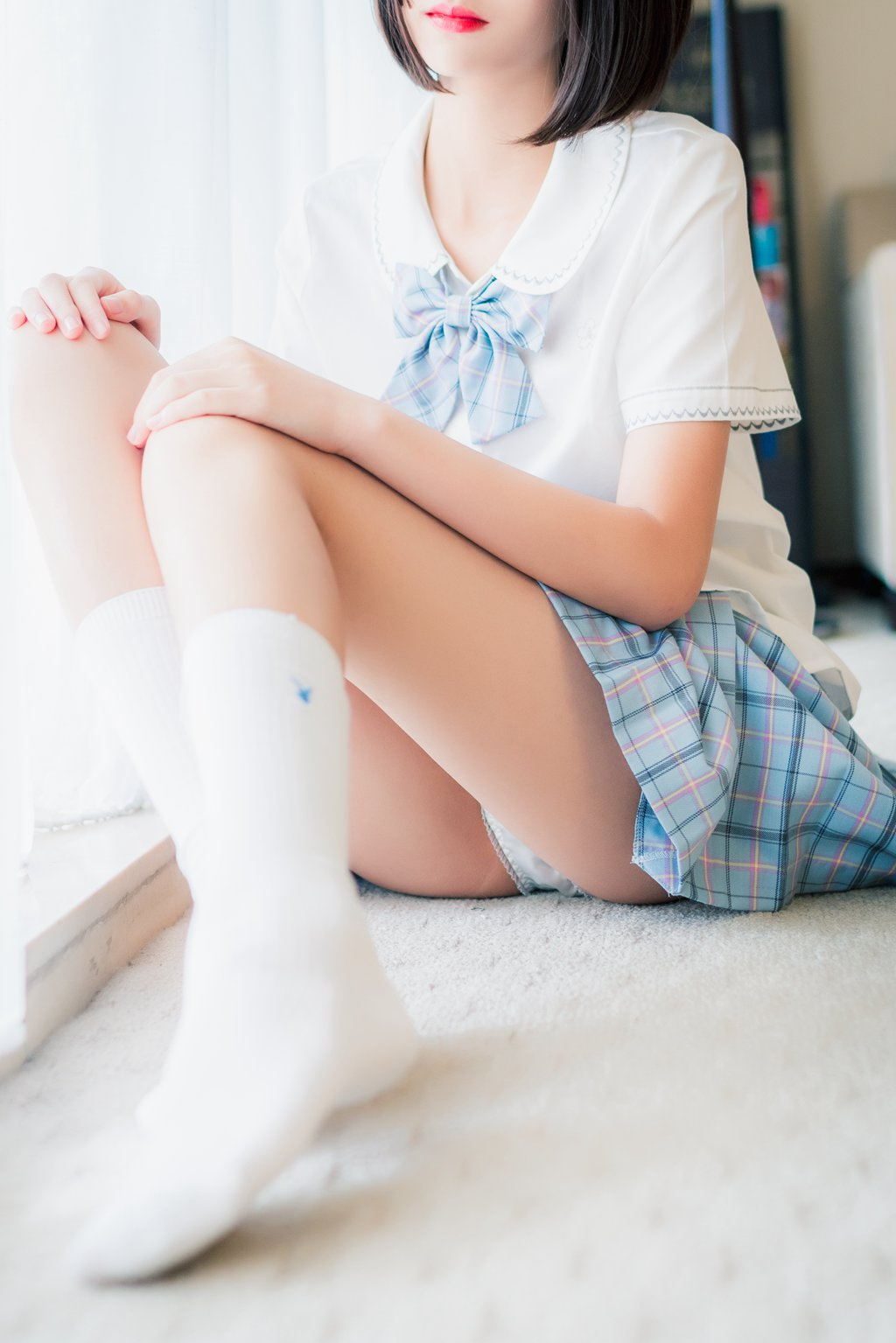 网紅Coser@西呱呀呀呀 –白袜私房 [45P-286MB] 网红写真-第4张