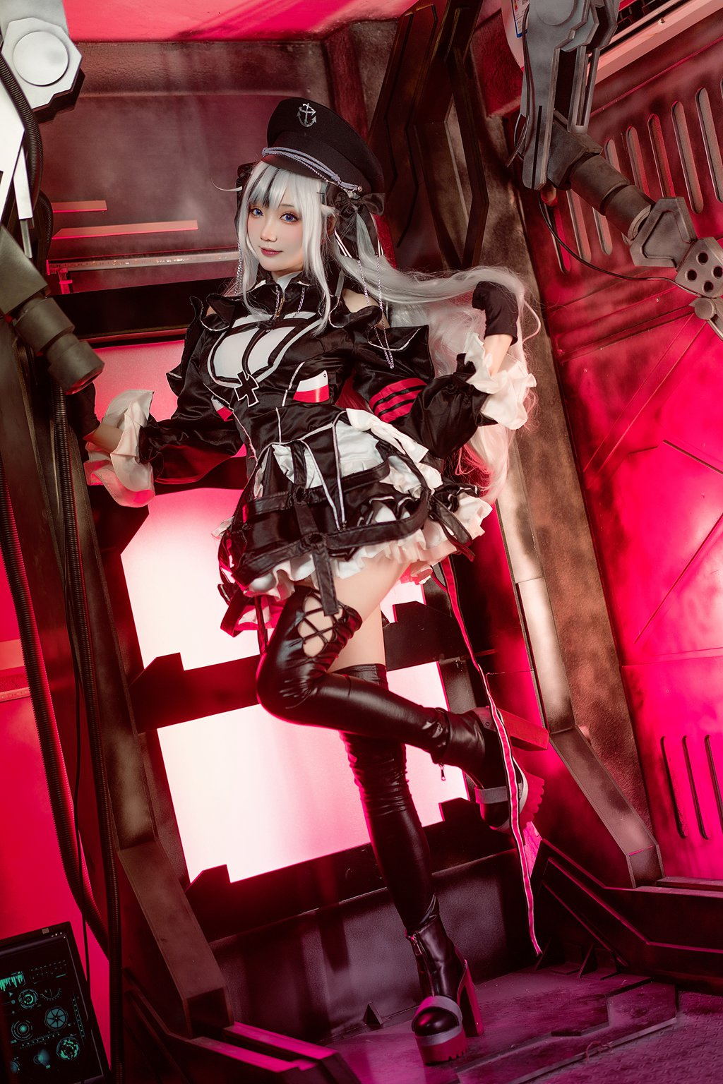 动漫Coser@瓜希酱 碧蓝航线 碧蓝航线 易北 [25P/171MB] 网红写真-第3张