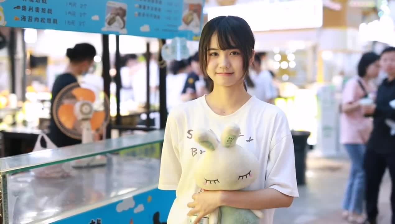 MZSOCK 爱每足社区 NO.012-兔子可爱还是我可爱？[1V/4MB] 其它写真-第2张