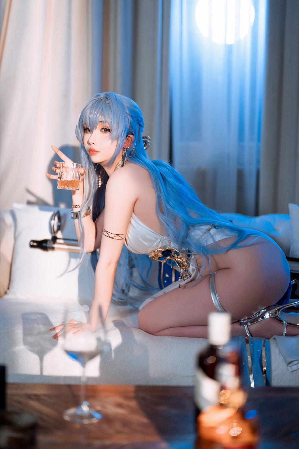 知名动漫Coser@rioko凉凉子 海伦礼服 [48P/14V/792MB] 网红写真-第3张