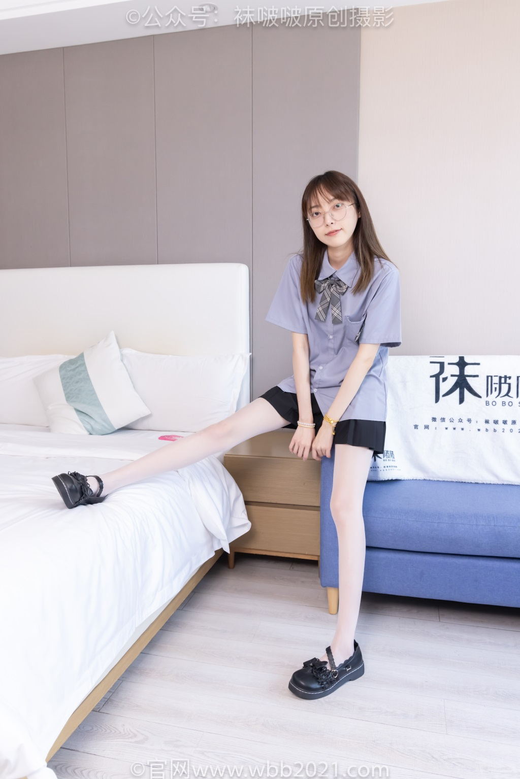 [BoBoSocks袜啵啵] NO.460 稚予-JK制服、皮鞋、帆布鞋、薄白丝（脚尖加固款）（花絮版）[163P/1V/7.22G] 年费专享-第3张