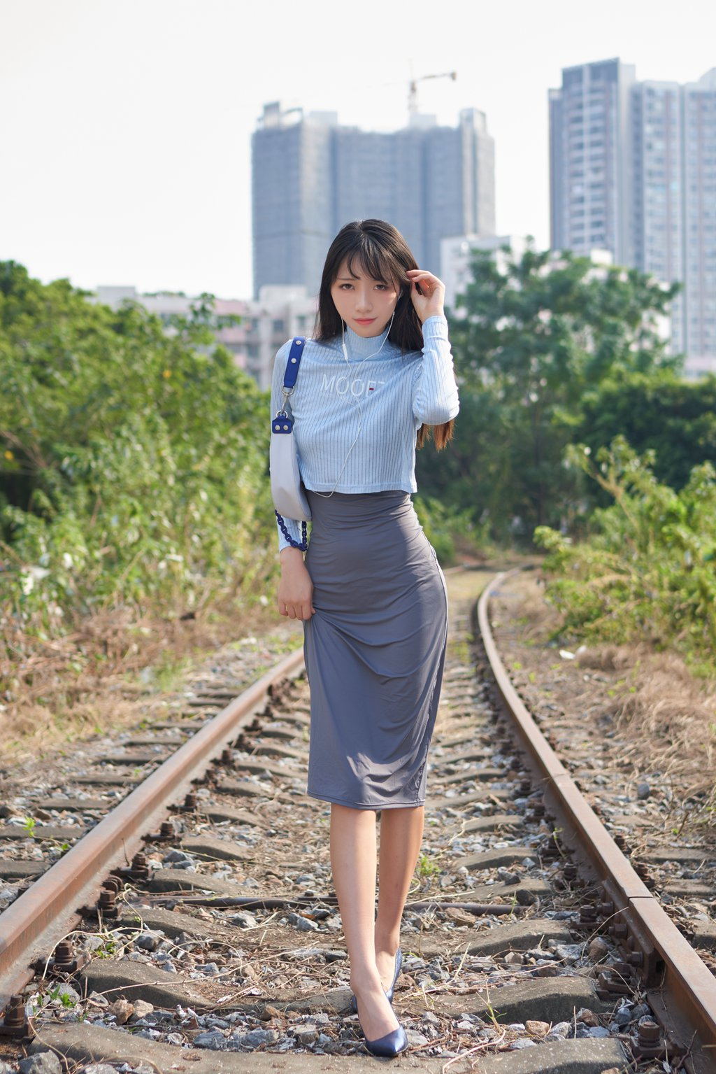 网紅Coser@西呱呀呀呀 –吉他妹妹 [35P-157MB] 网红写真-第2张