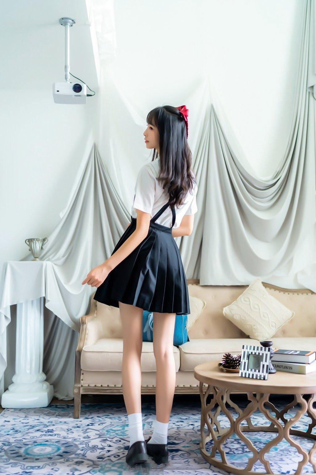 网紅Coser@西呱呀呀呀 –制服 [25P-29MB] 网红写真-第2张