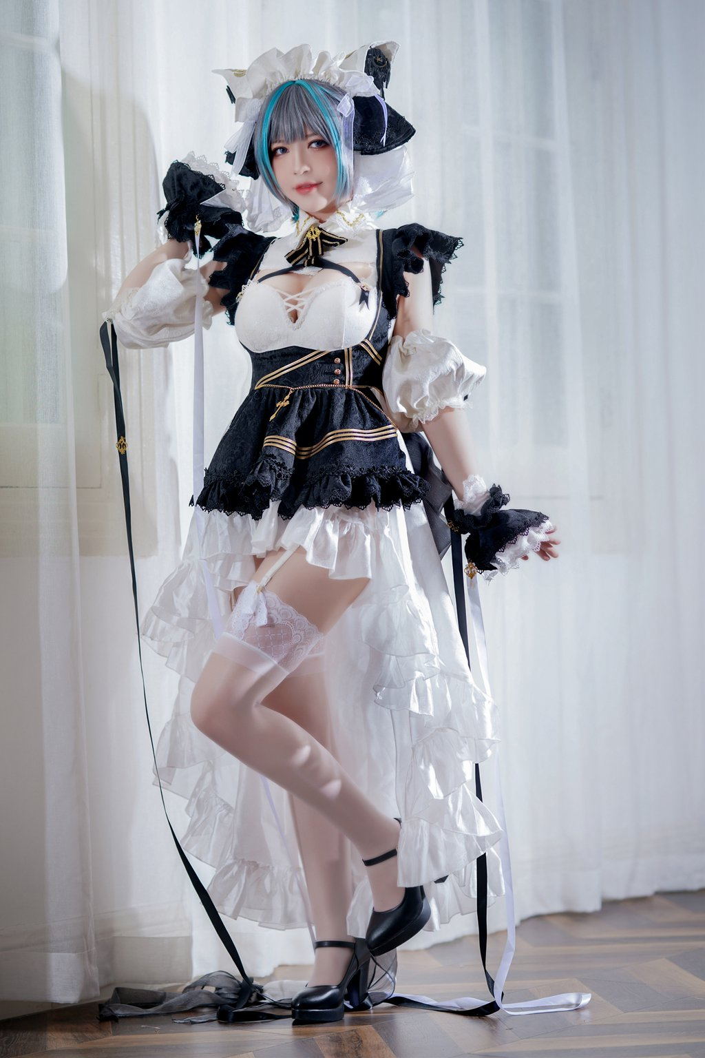 微博人气Coser@半半子 柴郡 [63P/2V/115MB] 网红写真-第2张
