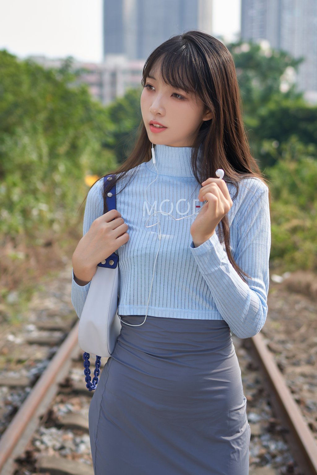 网紅Coser@西呱呀呀呀 –吉他妹妹 [35P-157MB] 网红写真-第1张