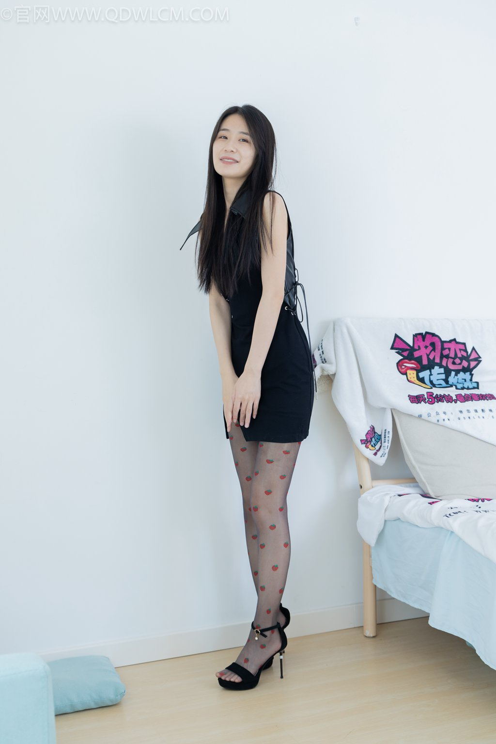 勿恋传媒 NO.2100 菜菜-午夜 [154P/1V/4.29G] 其它写真-第1张