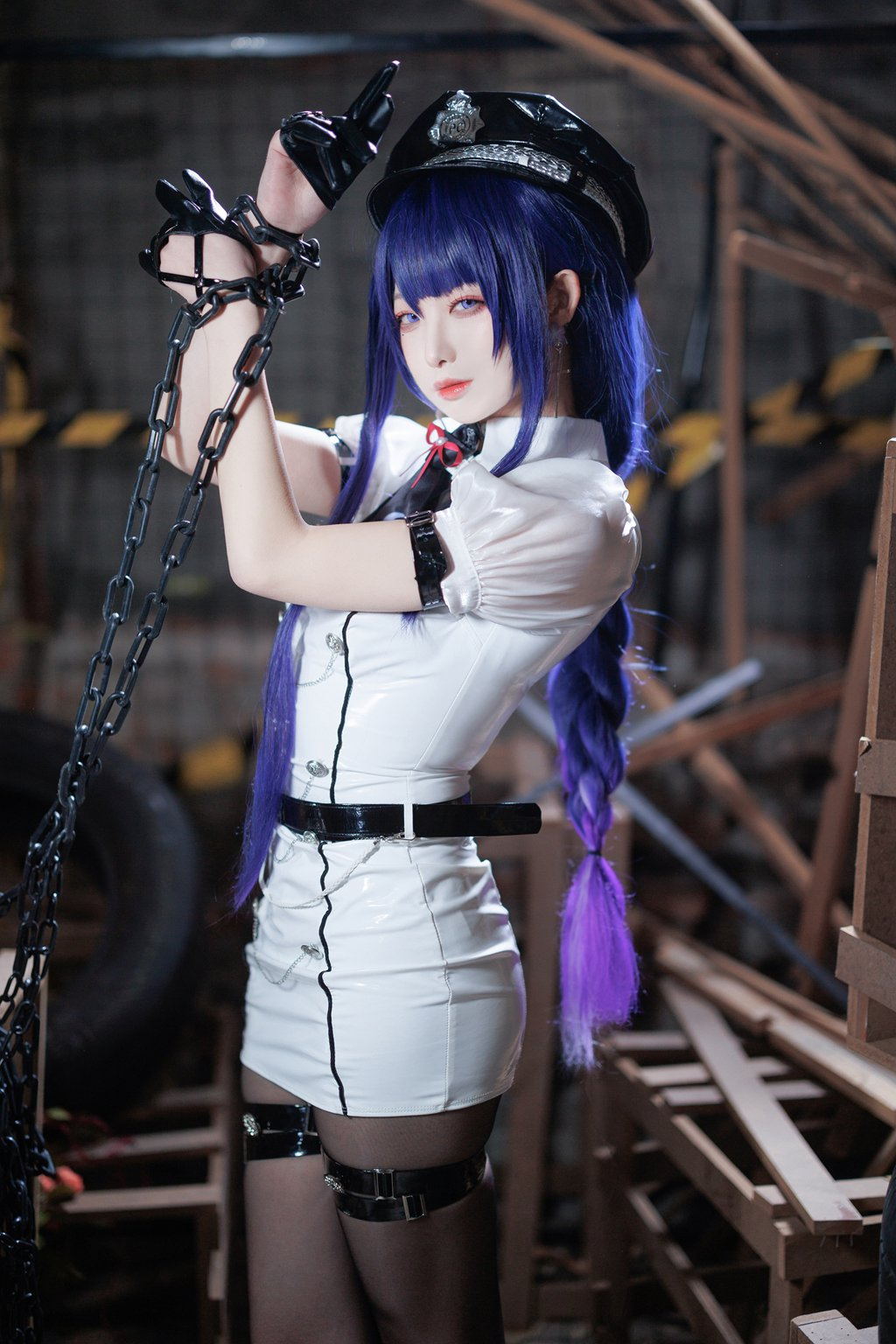 动漫博主@封疆疆 雷电将军女警 [38P/365MB] 网红写真-第1张