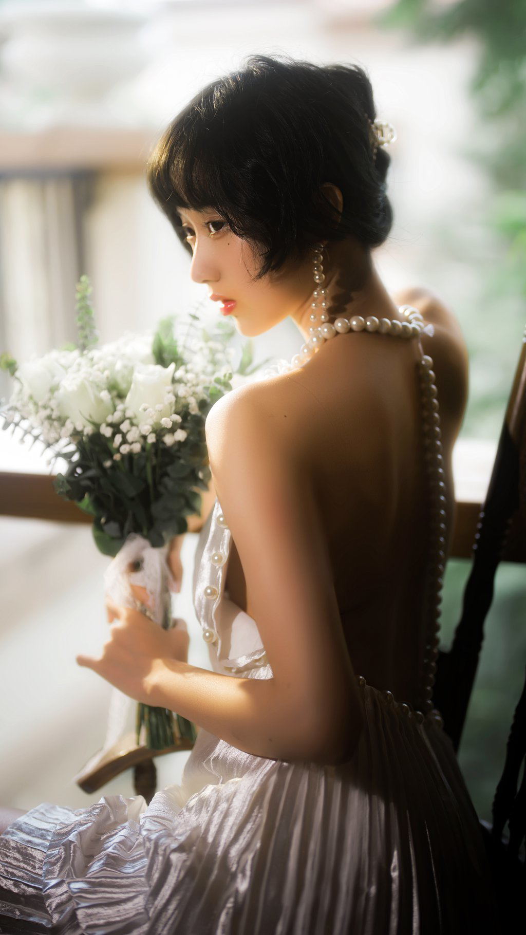 网紅Coser@木绵绵OwO 花束里的浪漫 [48P/514MB] 网红写真-第1张