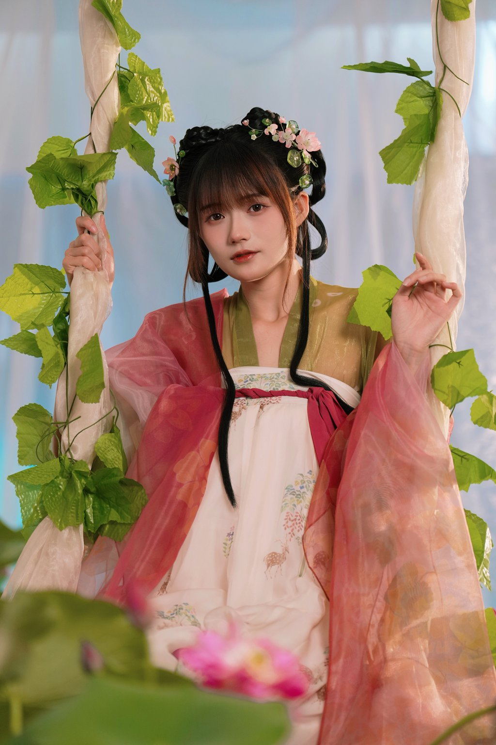 人气Coser@兔子Zzz不吃胡萝卜 浮香花谷[54P-603M] 网红写真-第2张