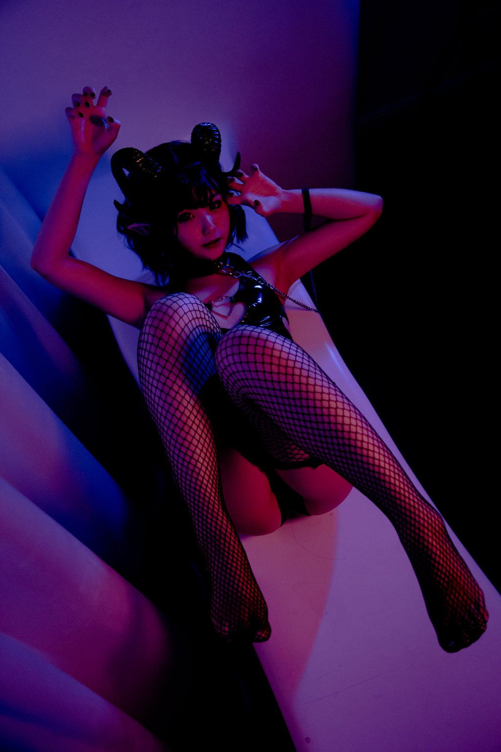 网红Coser@是青水 魅魔 [43P2V-516MB] 网红写真-第1张