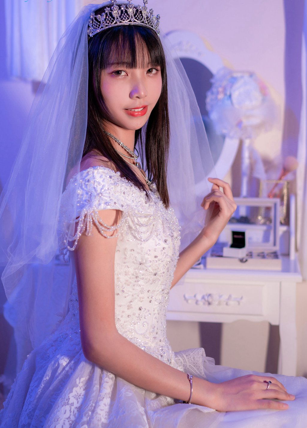 网紅Coser@西呱呀呀呀 –纯白花嫁 [77P-86MB] 网红写真-第1张