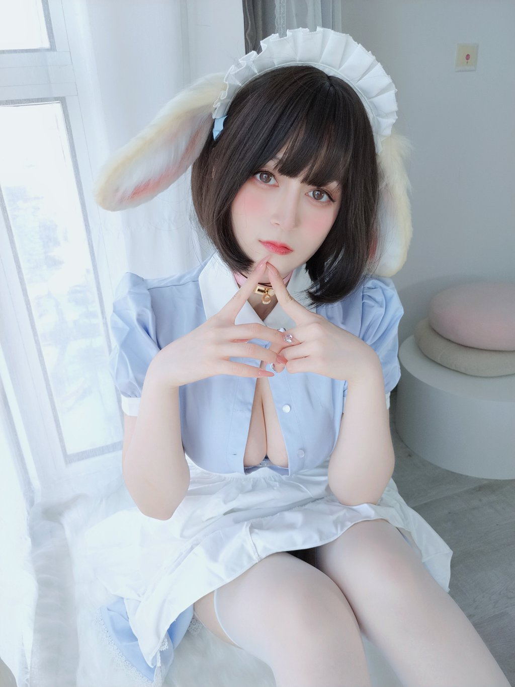 人气动漫Coser@白银81_  兔女仆 [148P3V-489MB] 网红写真-第1张