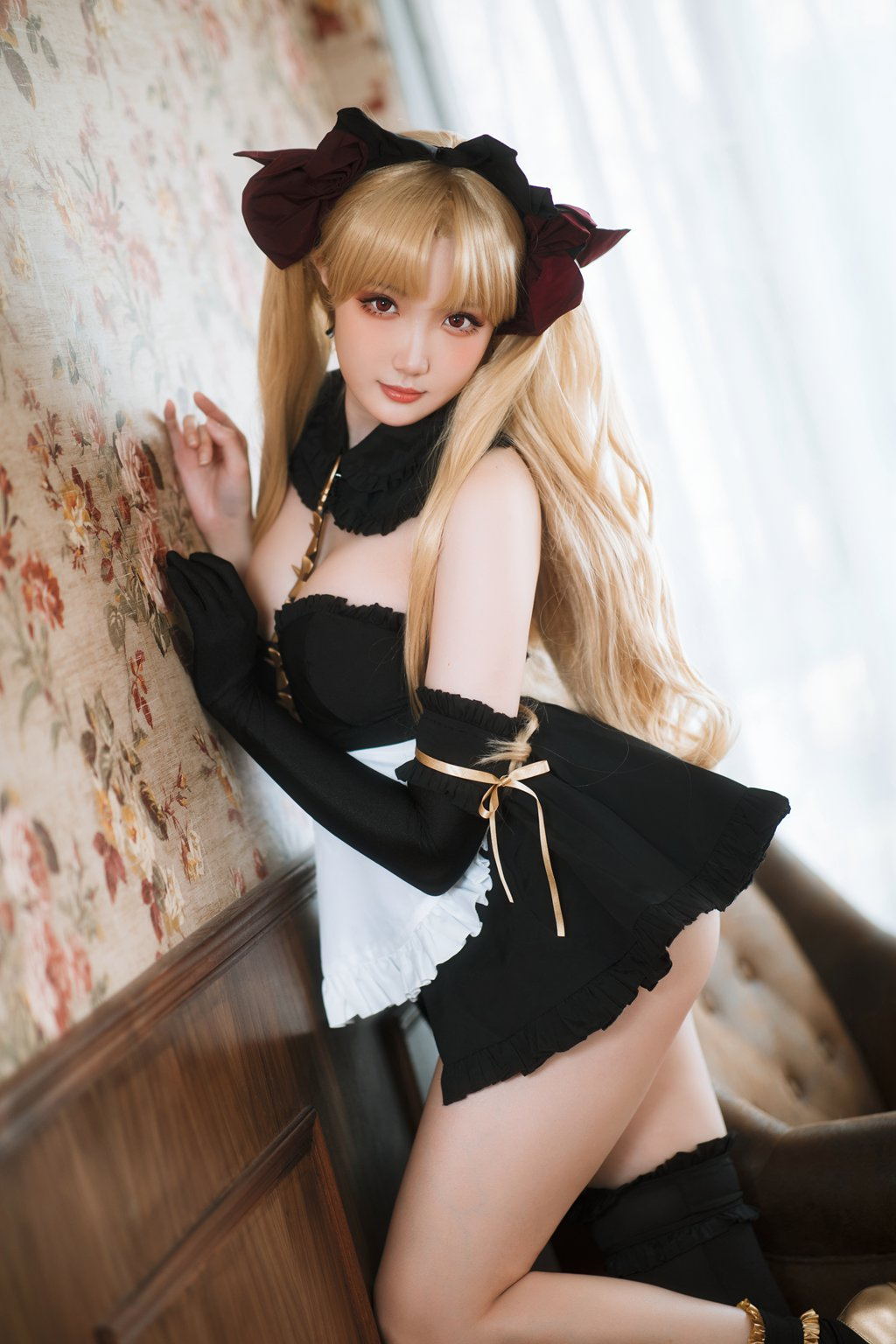 动漫Coser@瓜希酱 艾蕾女仆 [23P/363MB] 网红写真-第1张