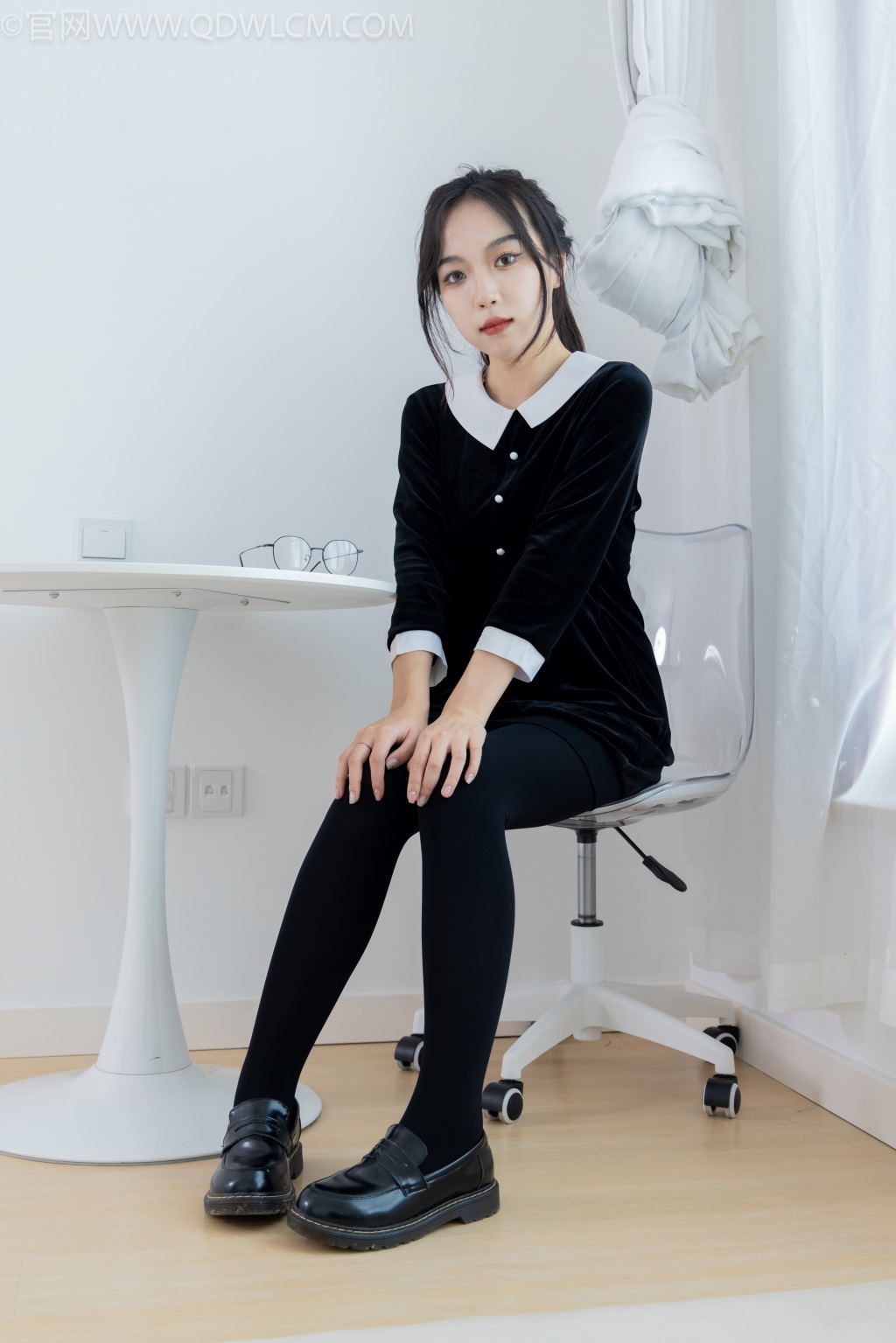 勿恋传媒 NO.2162 纱纱-黑色记忆 [162P/1V/4.36G] 其它写真-第4张