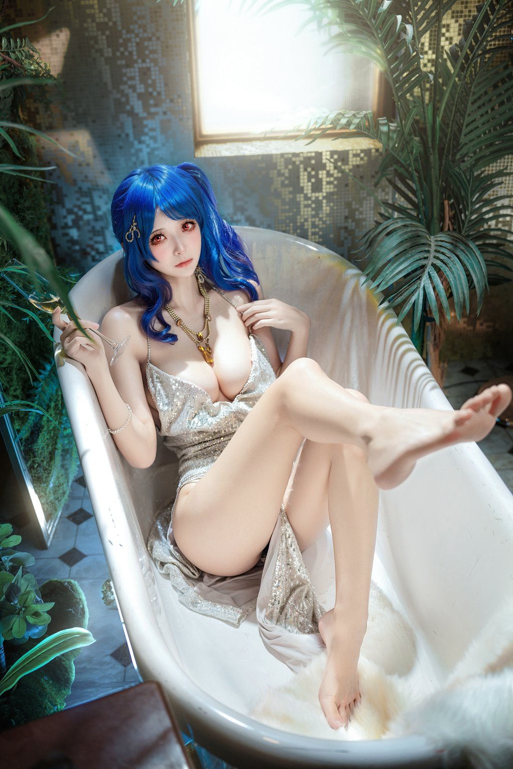 网红Coser@九柒喵 –圣路易斯 Luxury Handle[10P-38.2M] 网红写真-第3张