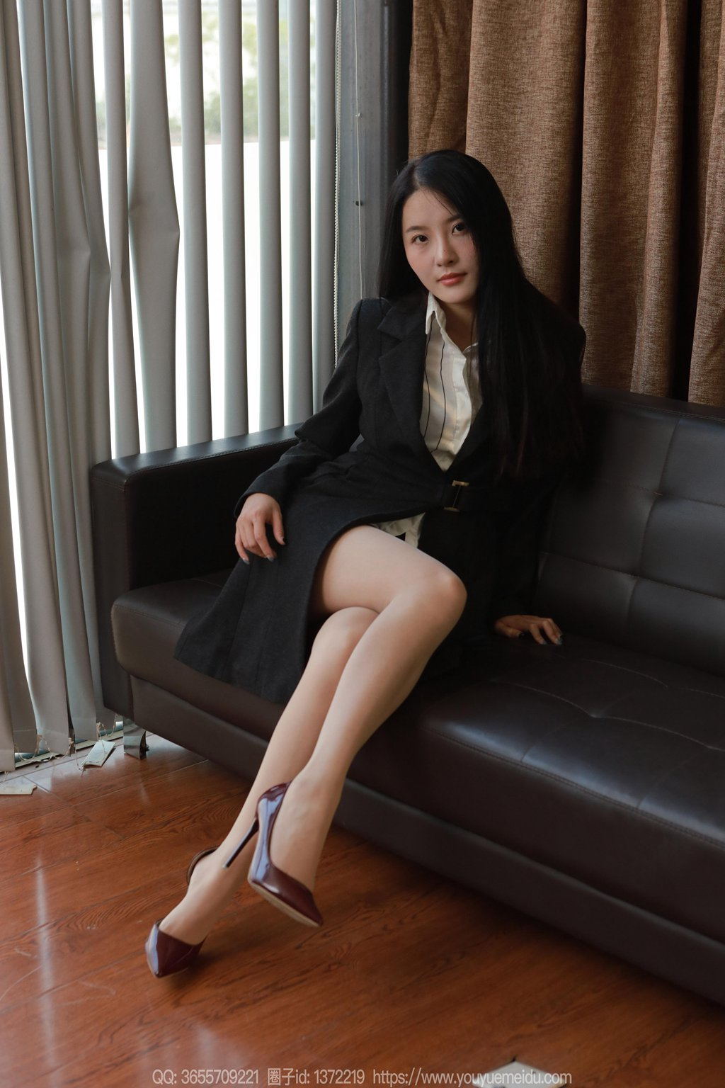 [IESS异思趣向] 2025.01.01 丝享家 1939 婉萍《蓝色指甲》[96P/77MB] IESS异思趣向-第3张