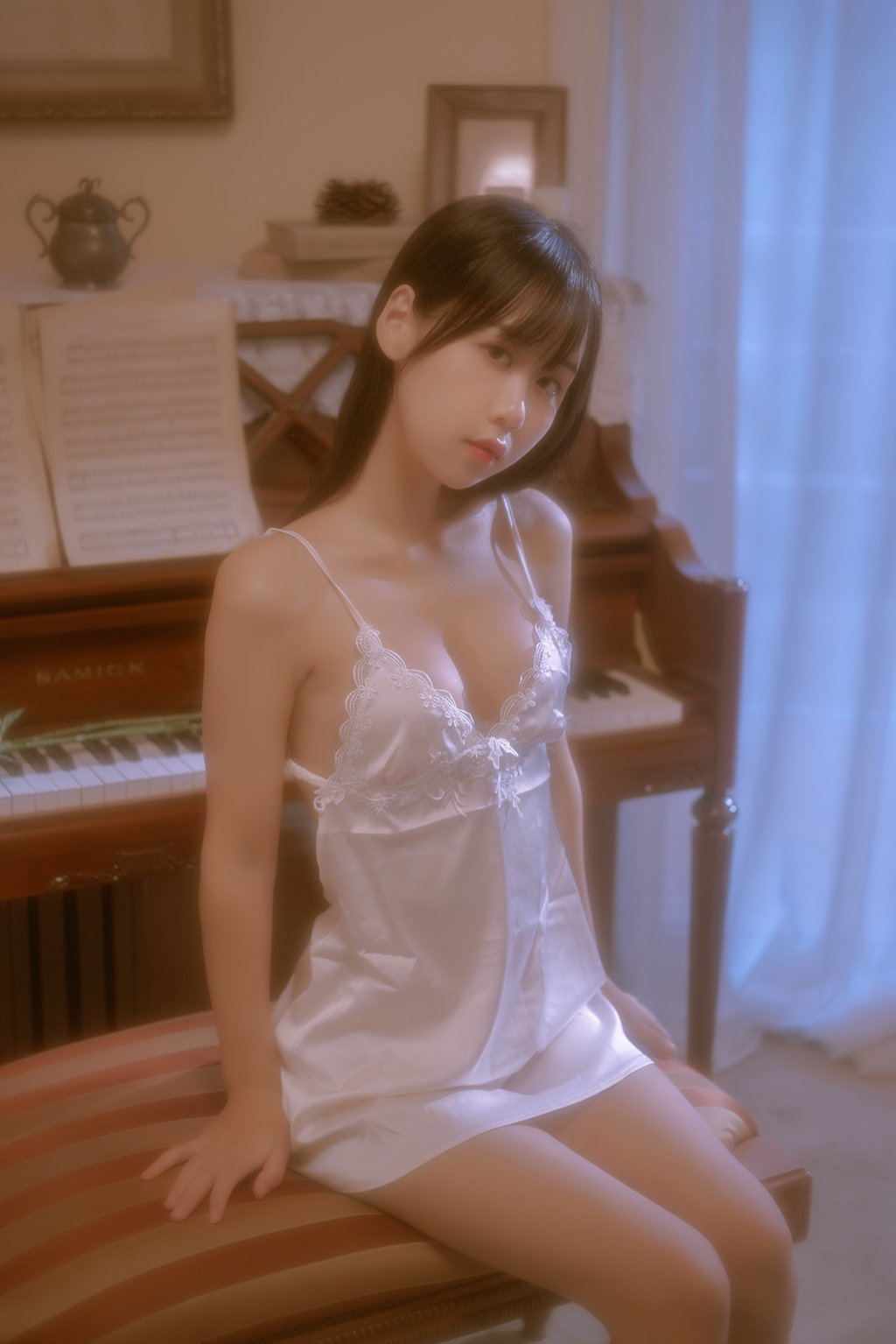 动漫博主@萌芽儿o0 黑丝 [25P／150MB] 网红写真-第3张
