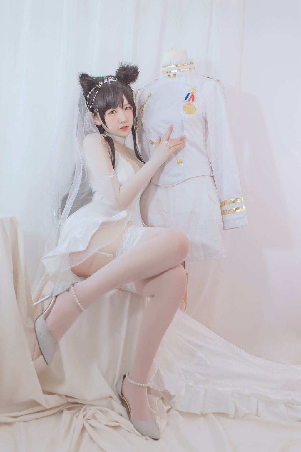 人气Coser@阿半今天很开心 爱宕婚纱 [36P/143MB] 网红写真-第2张