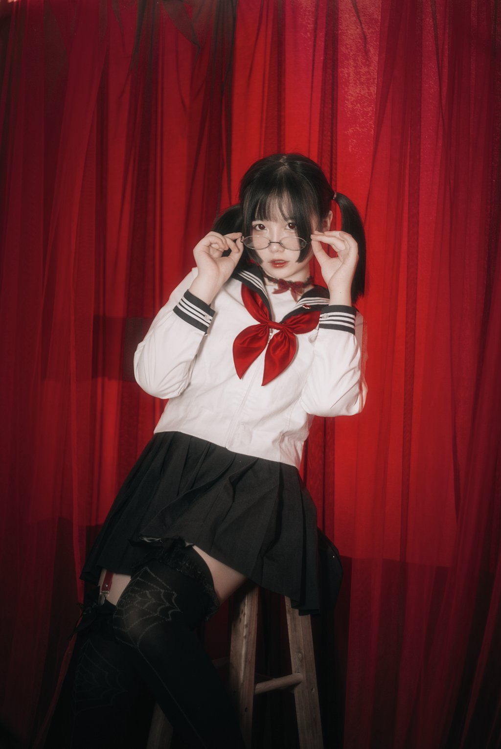 人气Coser@阿半今天很开心 小恶魔 [43P/187MB] 网红写真-第2张