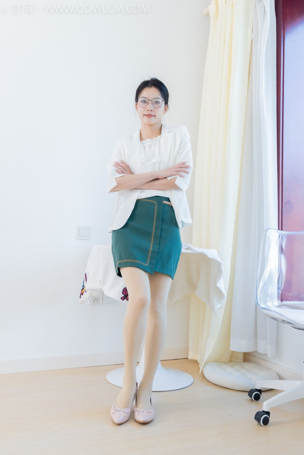 勿恋传媒 NO.2157 茯苓-明亮而不刺眼 [150P/1V/3.45GB] 其它写真-第2张