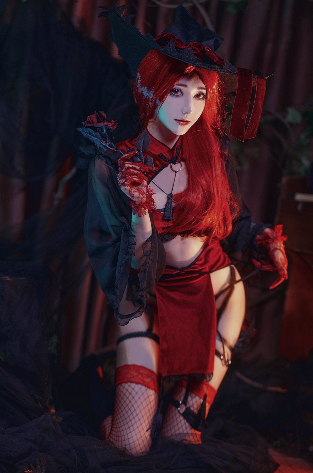 微博红人动漫Coser@南桃Momoko-红女巫 [19P-162MB] 网红写真-第1张