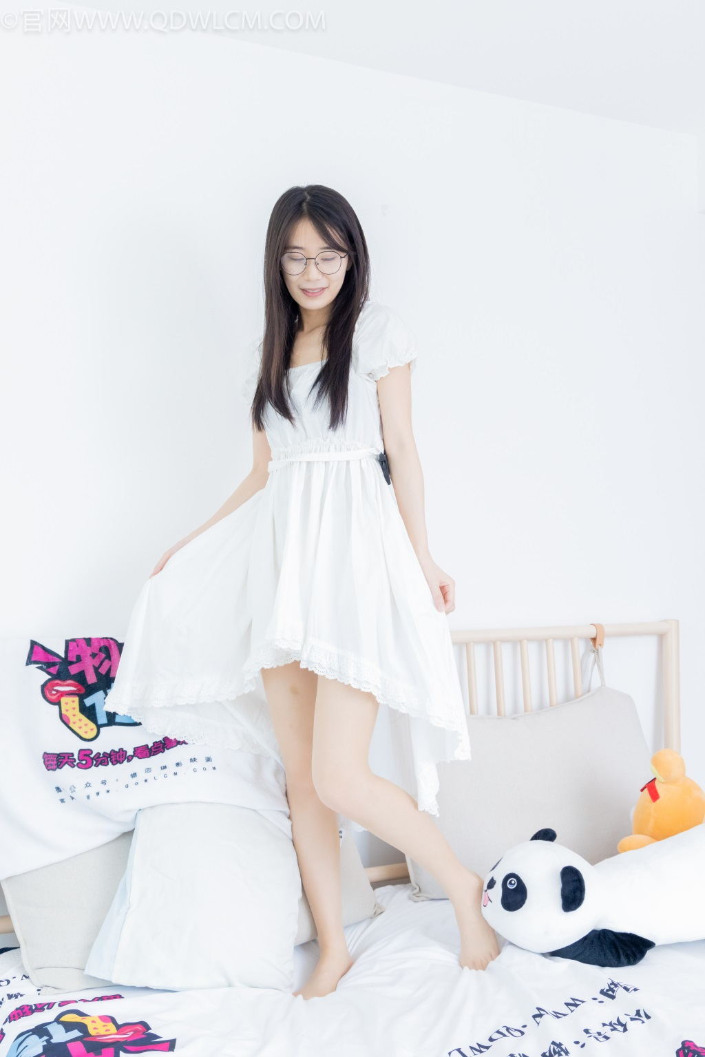 勿恋传媒 NO.2171 菜菜-宇宙的黄昏 [153P/1V/4.63G] 其它写真-第4张