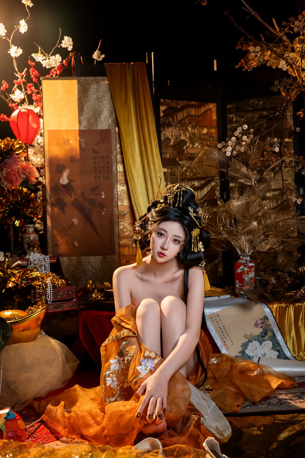 人气美女@年年nnian –金蛇贺岁[80P-977M] 网红写真-第4张