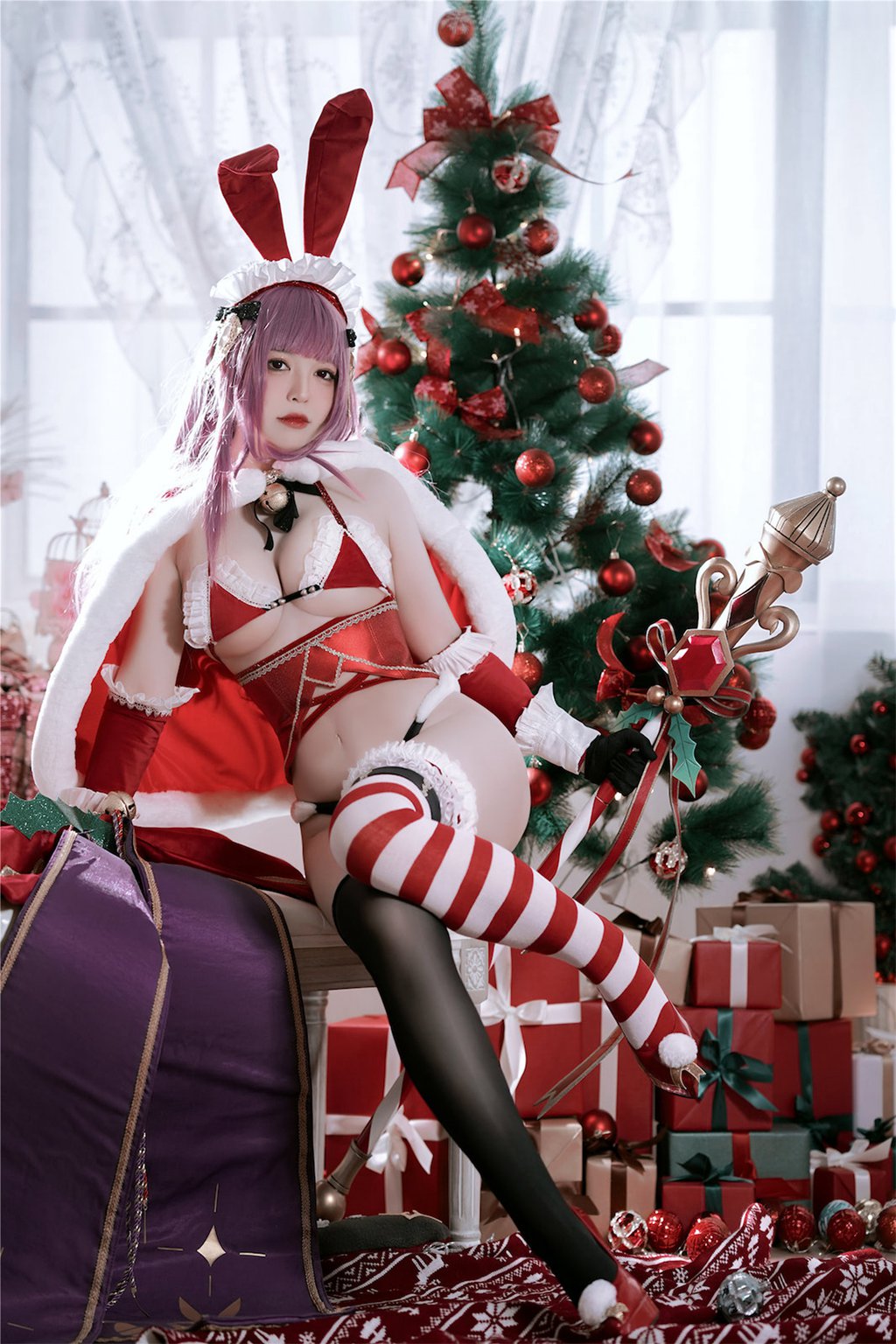 微博人气Coser@半半子 兔子圣诞节 Christmas Bunny Aike[41P-67M] 网红写真-第4张