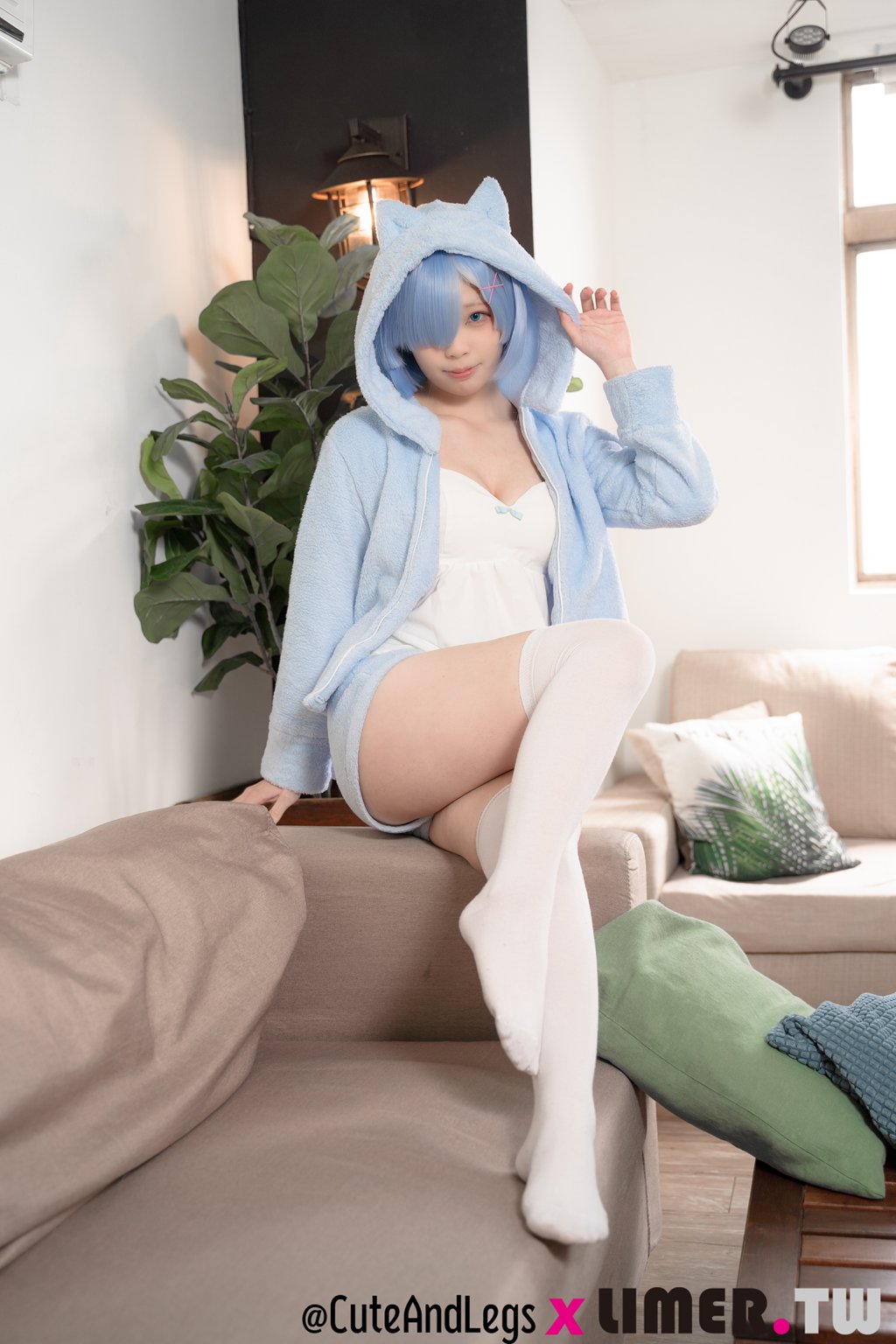 Limerence 异世界新人之之初次Re小猫咪睡衣雷姆 [140P/1V/1.44GB] Limerence-第3张
