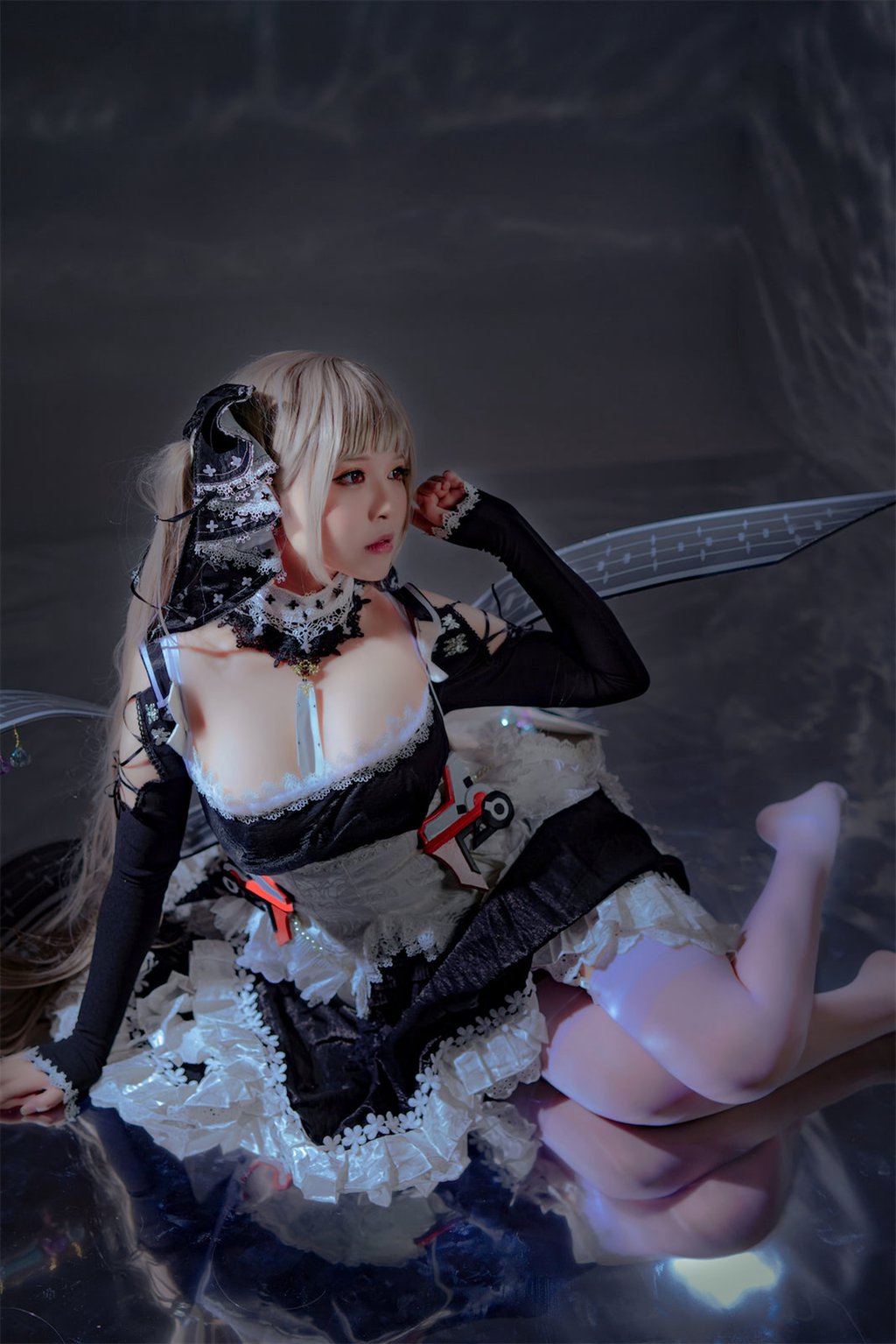 微博人气Coser@半半子 可畏[44P-81M] 网红写真-第3张