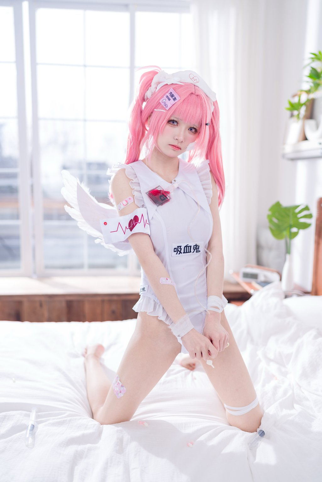 人气Coser@九柒喵 小护士针筒 [48P/142MB] 网红写真-第2张