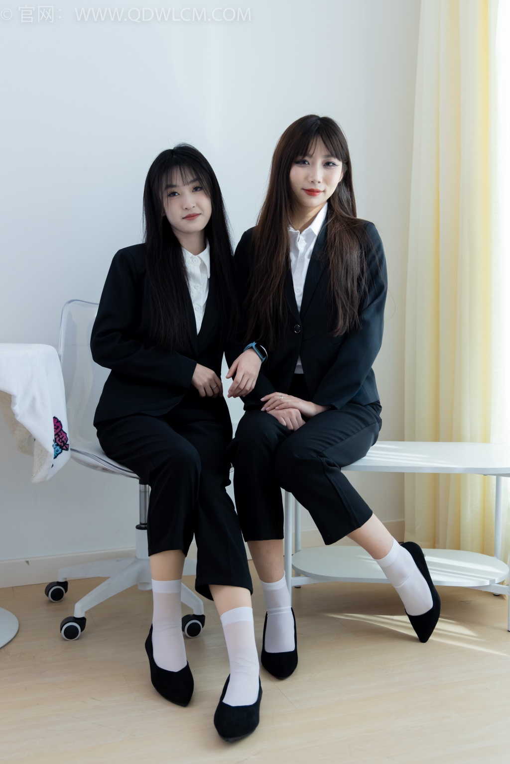 勿恋传媒 NO.2216 泡泡&嘉木-手心的蔷薇 [225P/1V/6.36G] 其它写真-第2张
