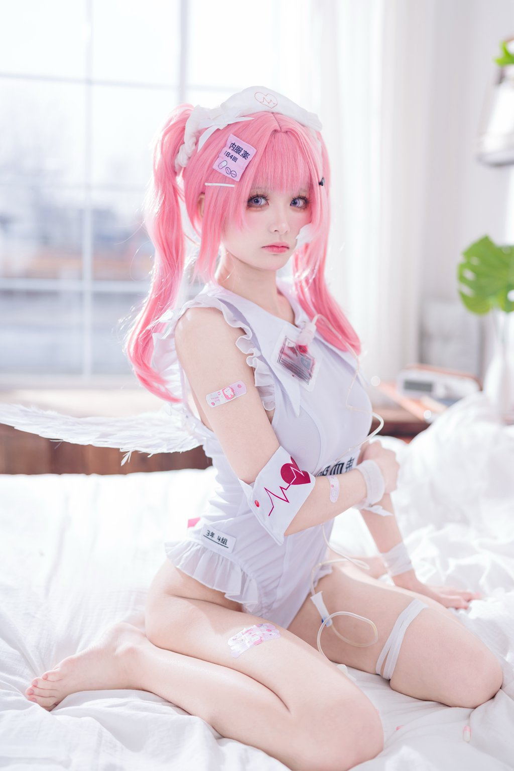 人气Coser@九柒喵 小护士针筒 [48P/142MB] 网红写真-第1张
