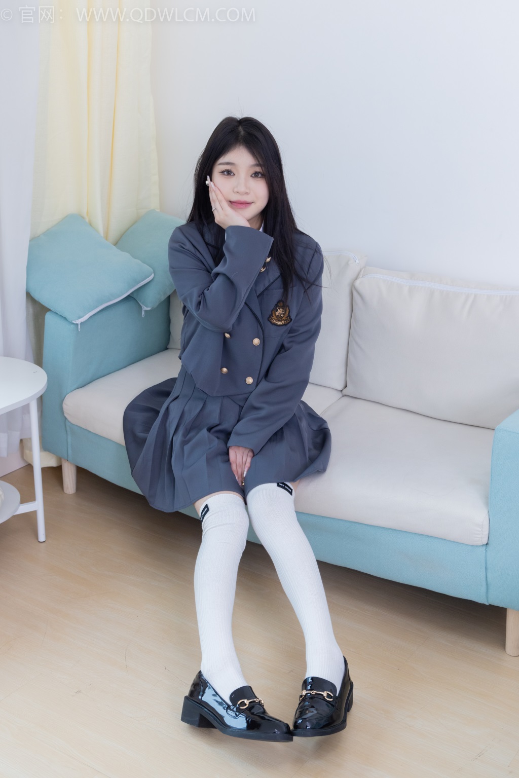 勿恋传媒 NO.2218 闪闪-黑夜是平静的 [180P/1V/4.19G] 其它写真-第1张