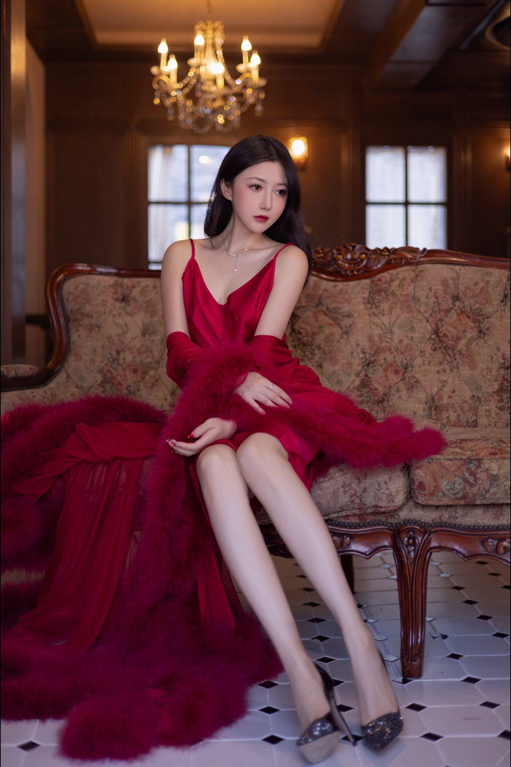 秀人内购@鱼子酱Fish – 内购系列 – 玫瑰[120P/1.09GB] 其它写真-第1张