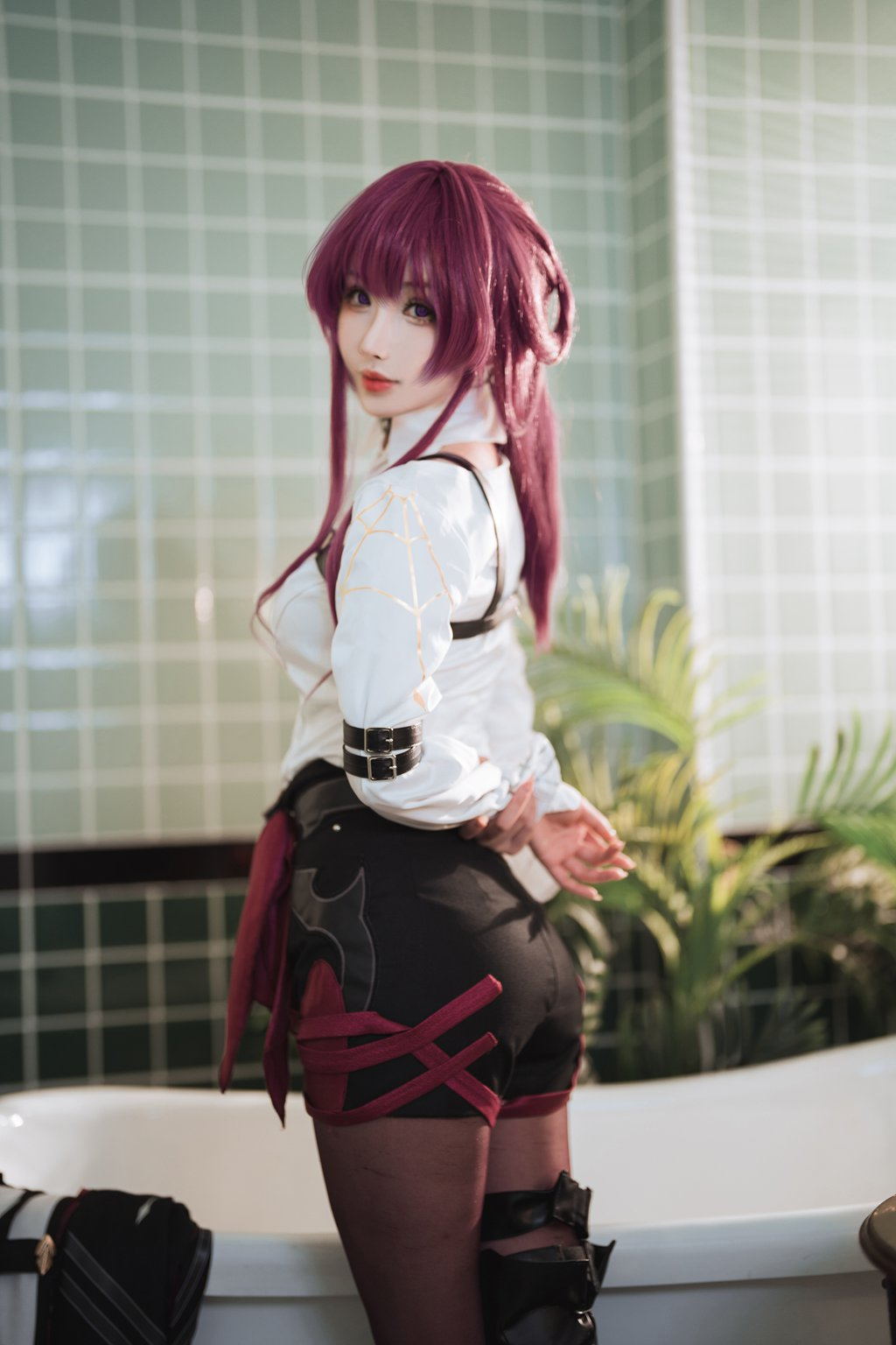 知名动漫Coser@rioko凉凉子 卡芙卡妈咪特典版 [65P/20V/1.10G] 网红写真-第1张