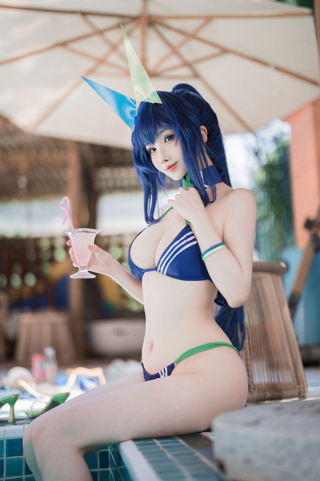 知名动漫Coser@rioko凉凉子 碧蓝航线 花园 [40P/1V/618MB] 网红写真-第1张
