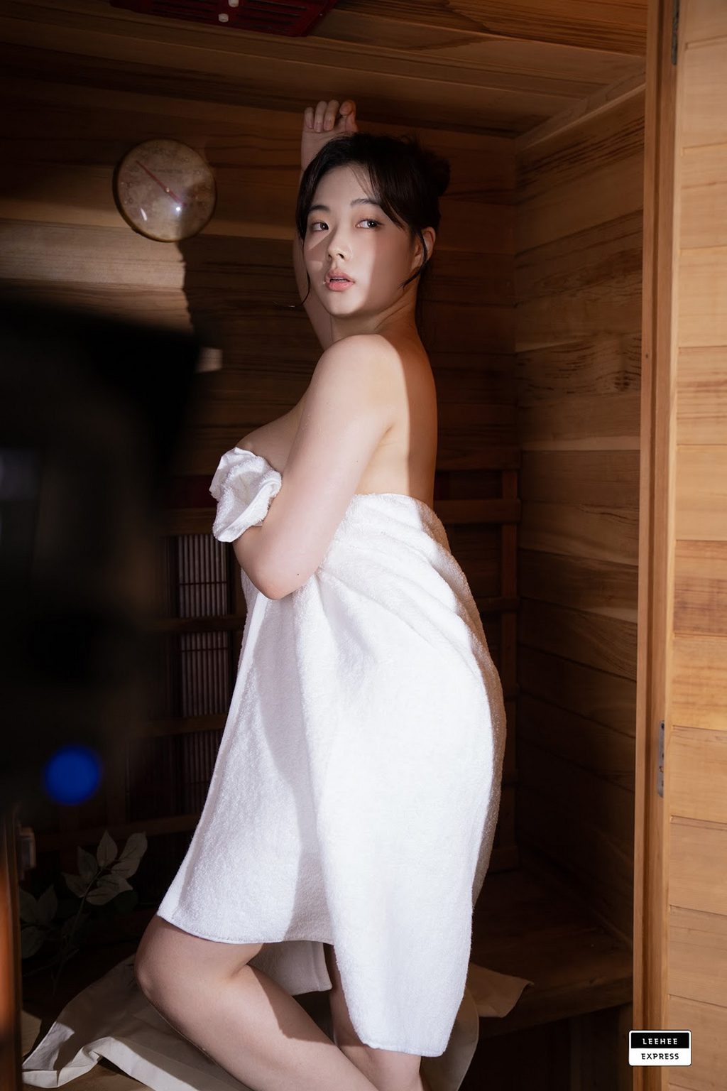 韩模写真@LeeheeExpress – NO.246 LEND-024 Roah[58P-115.2M] 其它写真-第4张