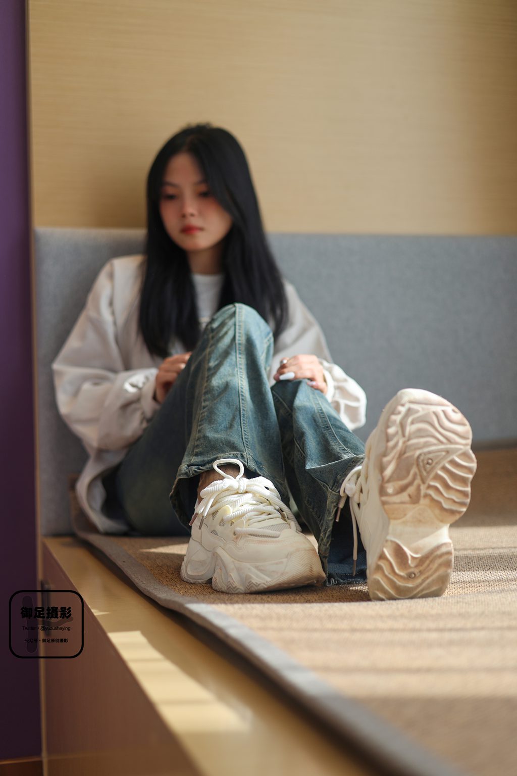 御足摄影 – NO.017 咖色袜裸足 [93P1V-3.26GB] 年费专享-第3张