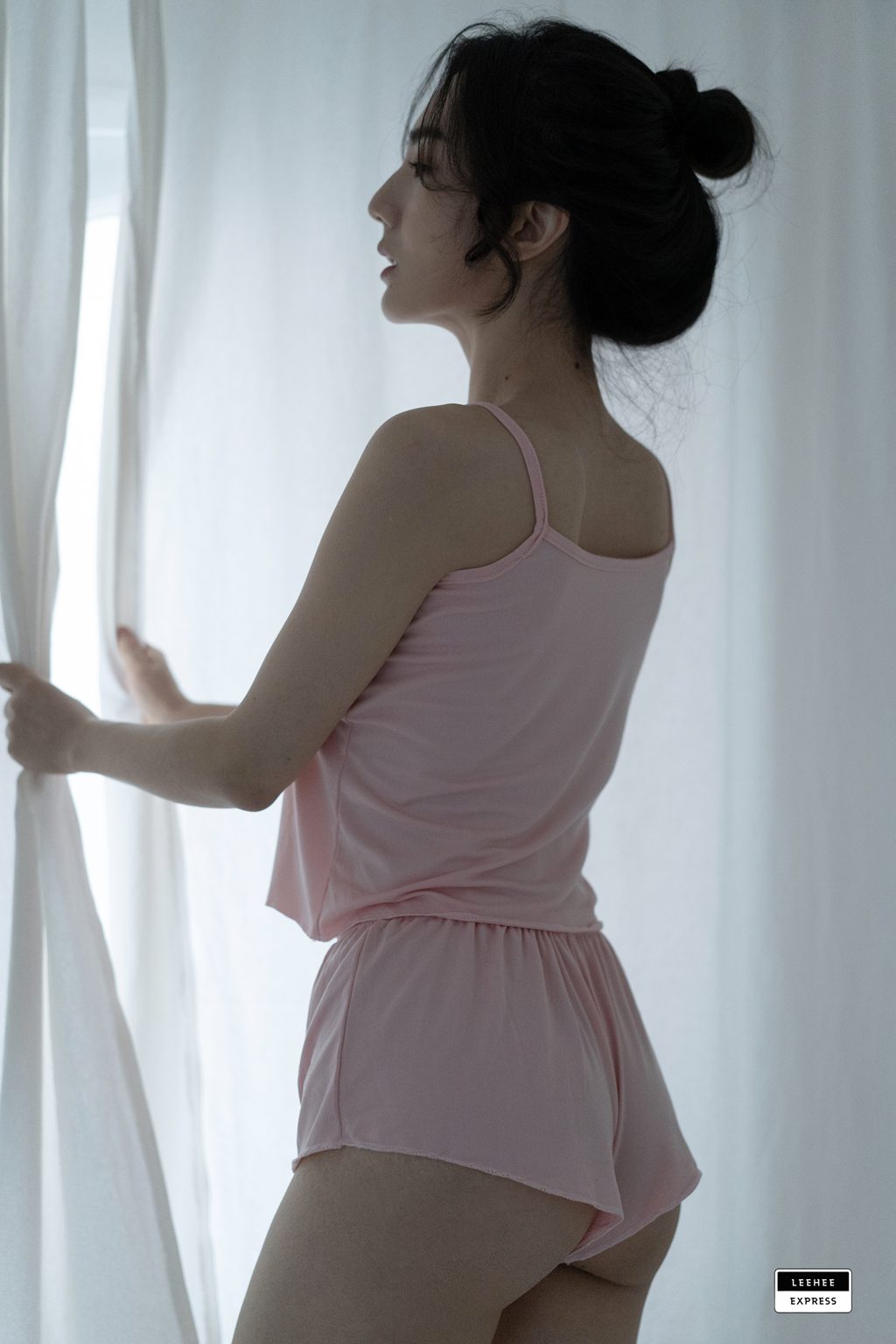 韩模写真@[LeeheeExpress]147 LEBE-054 – Ray[56P／495MB] 其它写真-第3张