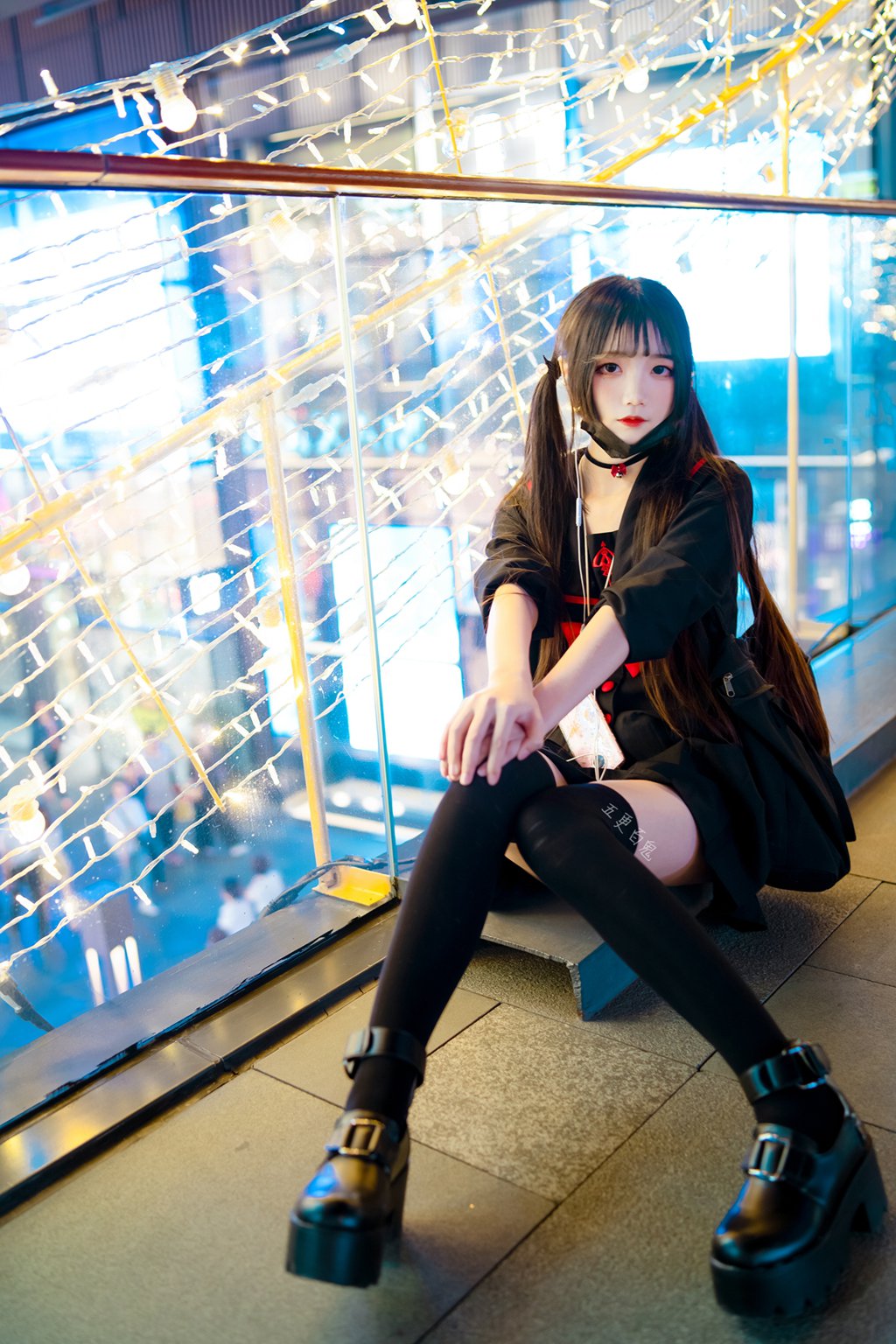 微博红人Coser@五更百鬼 制服[15P-31M] 网红写真-第2张