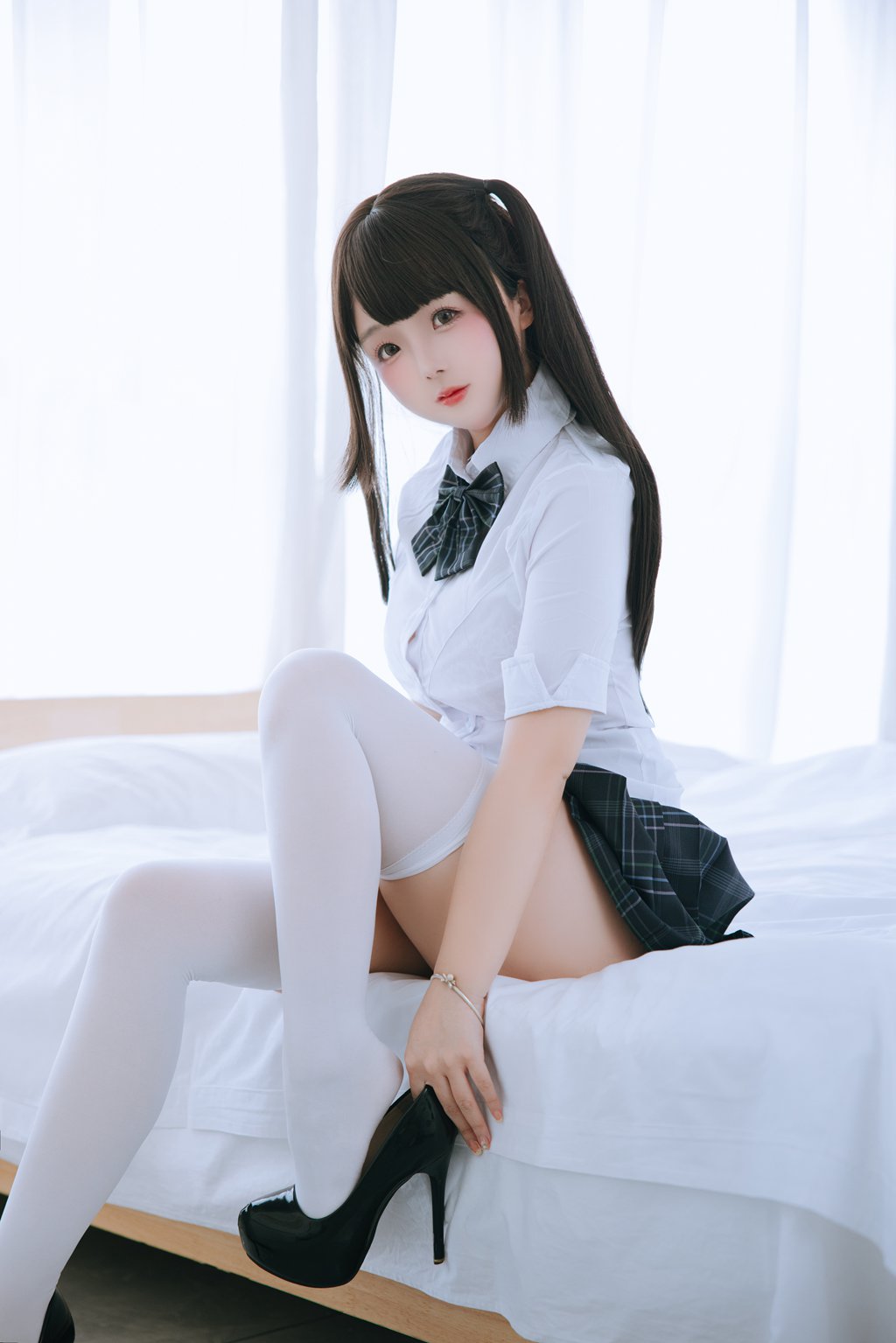 人气动漫博主@日奈娇 学姐 [150P/1.81G] 网红写真-第2张