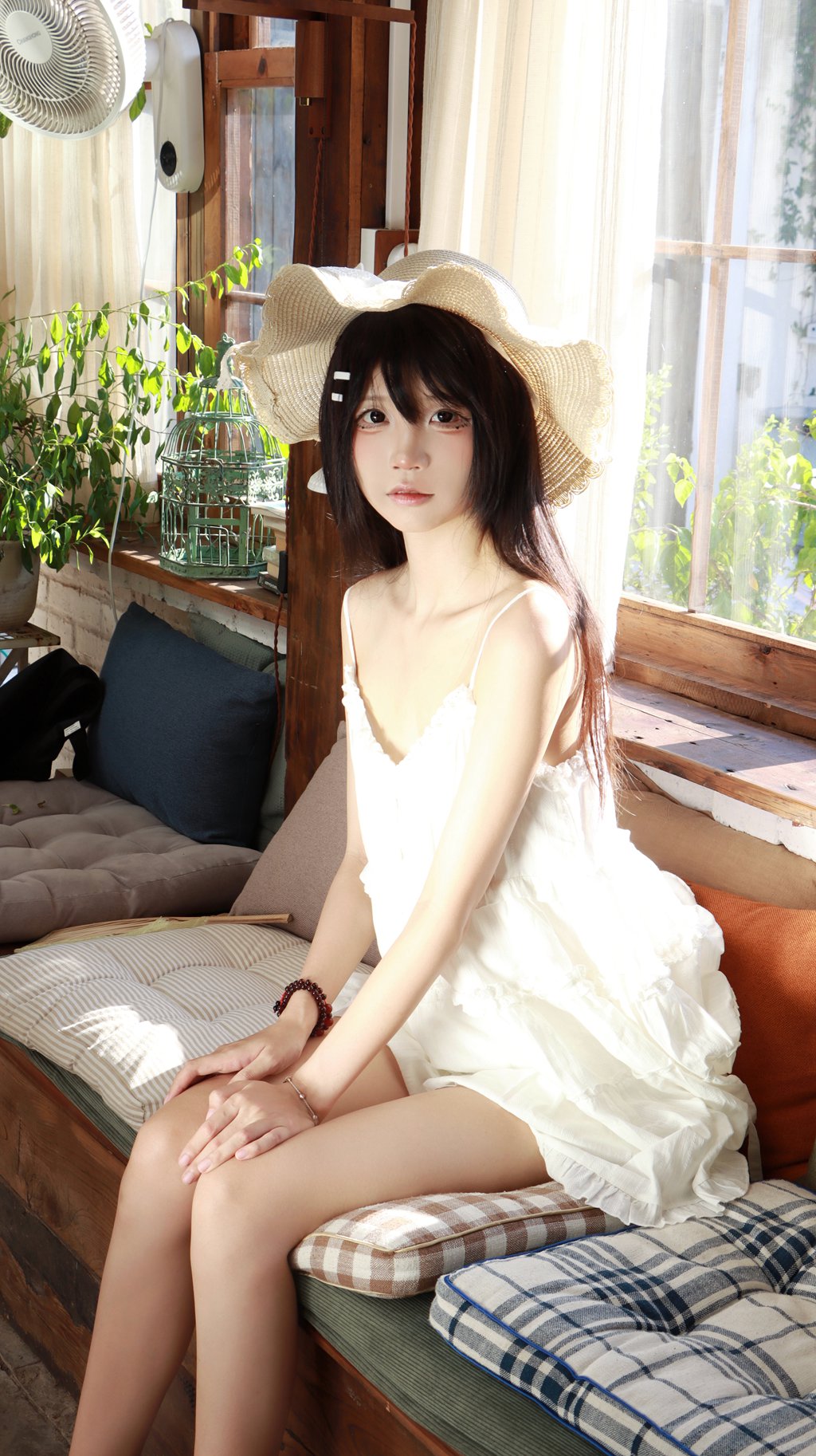 微博红人Coser@五更百鬼 阳光少女 [28P-127MB] 网红写真-第1张