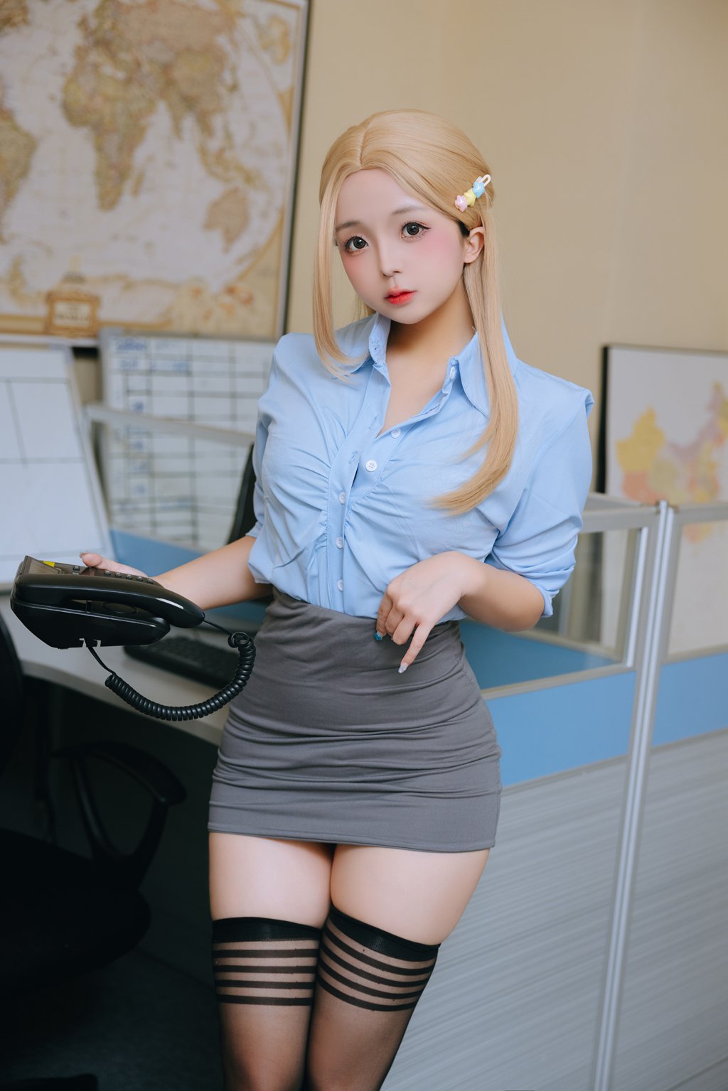 人气动漫博主@日奈娇 办公室 [140P/5V/1.65G] 网红写真-第1张