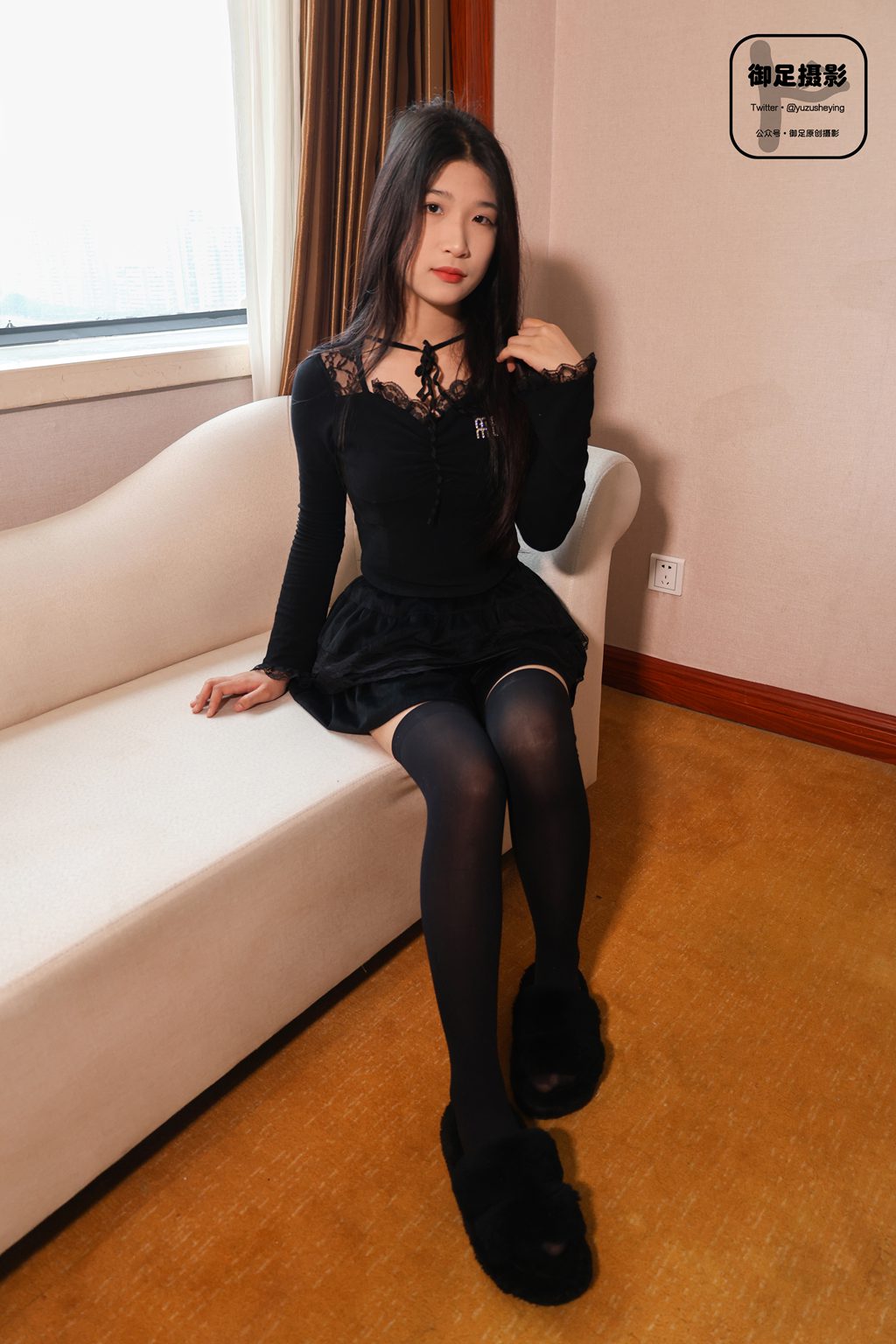 御足摄影 – NO.009 黑丝裸足 [111P1V-2.84GB] 年费专享-第1张