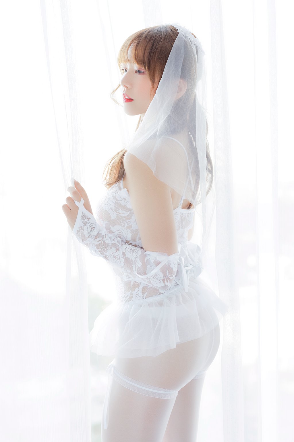 秀人模特@张思允Nice 内部私购- 白色婚纱 [54P/818MB] 年费专享-第1张