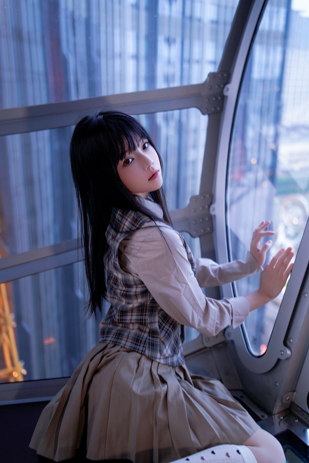 人气Coser@桜桃喵 制服摩天轮 [27P/428MB] 网红写真-第2张