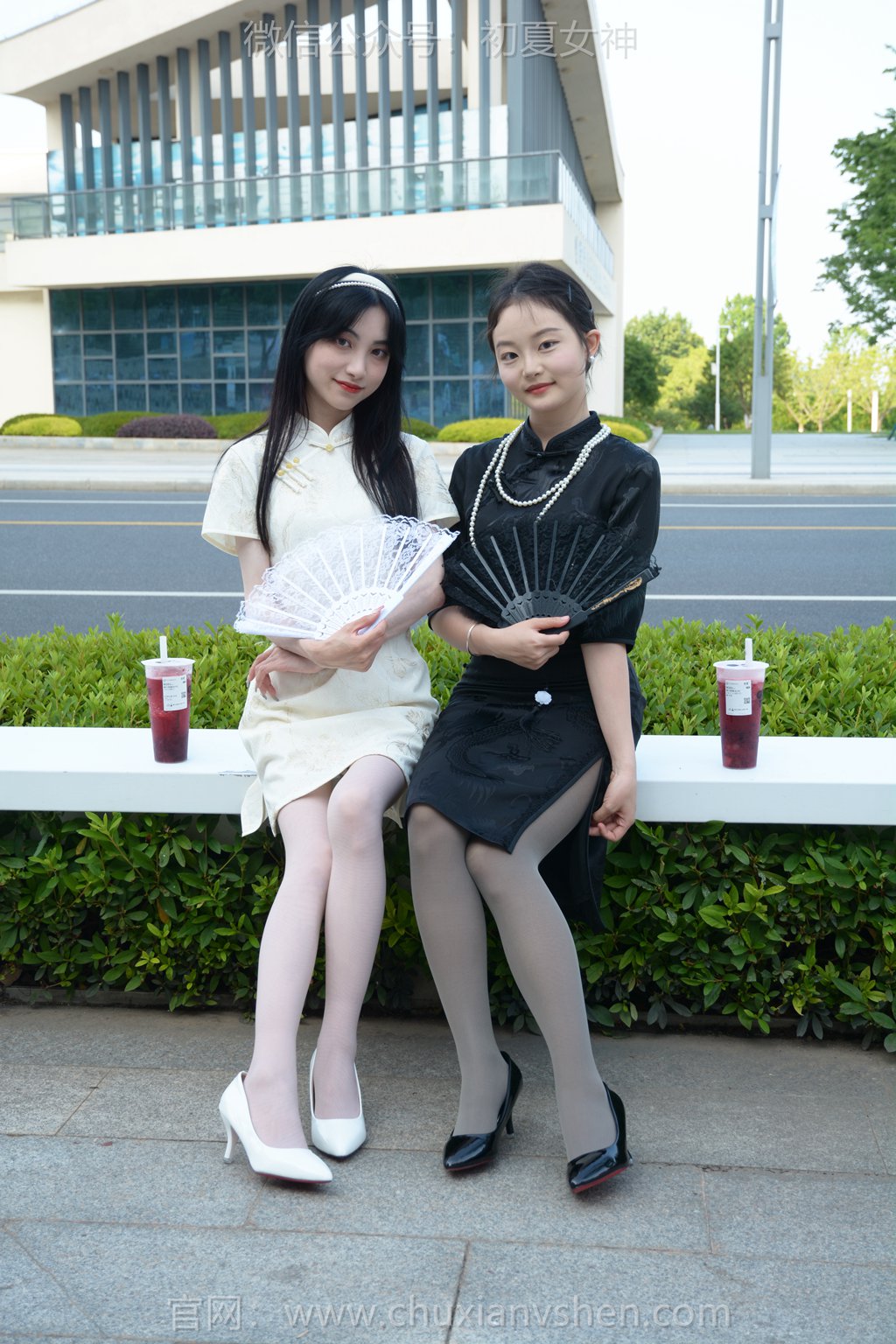 [初夏女神] NO.286 柒柒&双双~《黑白旗袍》自留洋晚清后，改变她的温婉 [140P/1V/4.17GB] 其它写真-第1张