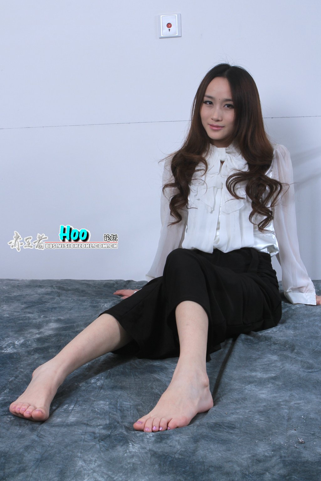 Hoo摄影 No.047 极品兰兰最新奉献-图片 [42P/148MB] Hoo摄影-第1张